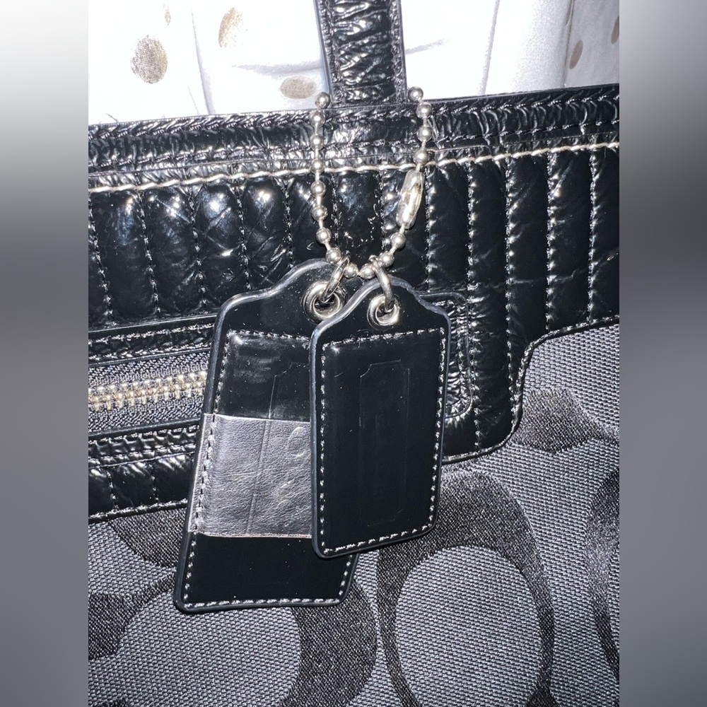 Coach 2011 POPPY Liquid Gloss Patent Leather Signature C Cloth Purse Tote - Picture 7 of 15
